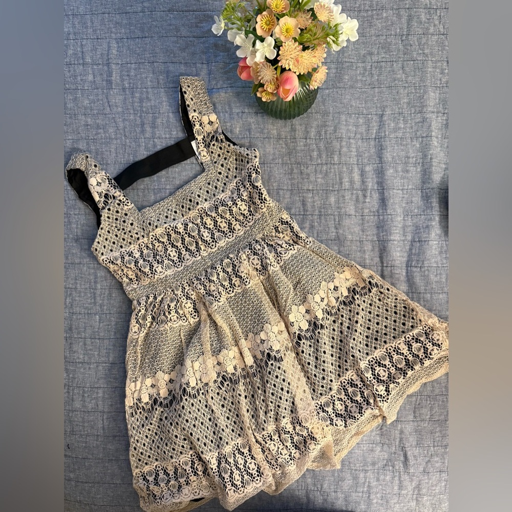 Monteau lace print mini dress